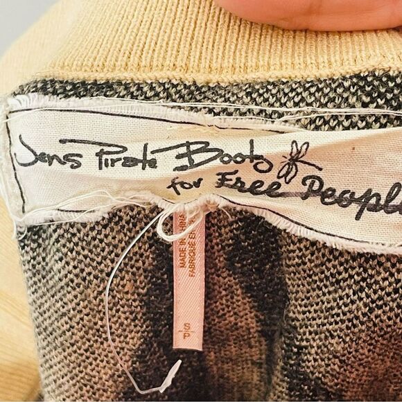 Jen’s Pirate Booty for Free People Siberian Trumpet Black & Tan Skirt Size S - Picture 7 of 8